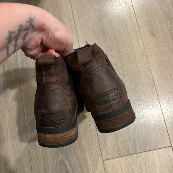 Sorel Chelsea Boots - Picture 3 of 3